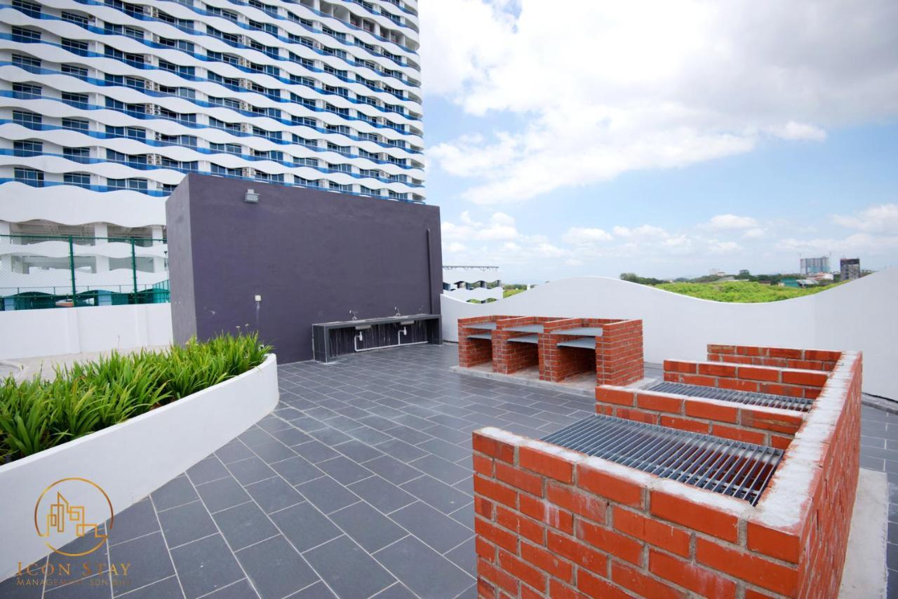 The Wave Residence Melaka Exterior foto